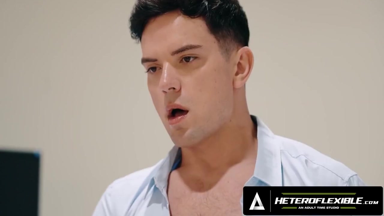Heteroflexible - Pervert Doctor Starts Jerking Off During Prostate Exam - Michael Boston And Dakota Payne
