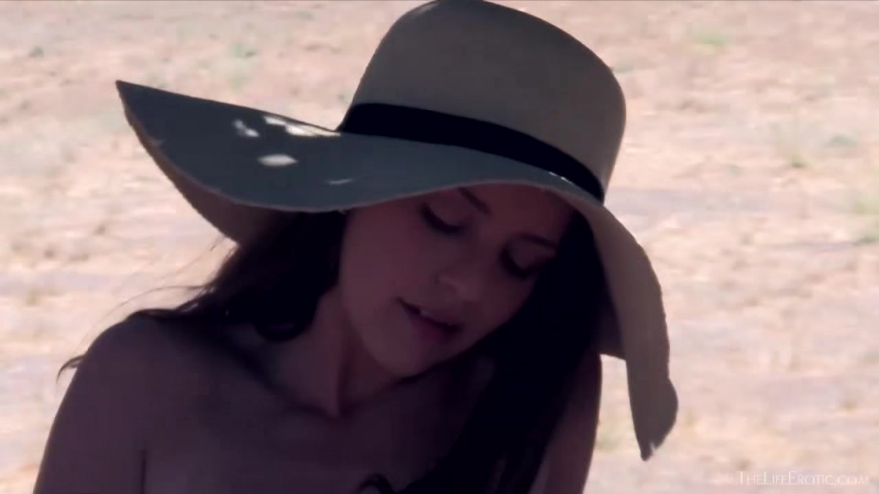 Picnic 2 - Avri Norwood - TheLifeErotic
