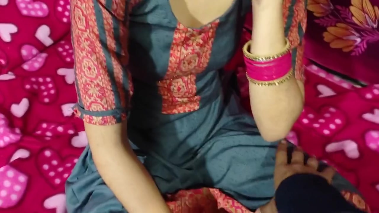 Chachi Ko Bhatije Ne Jabardasti Chod Diya Hindi Audio