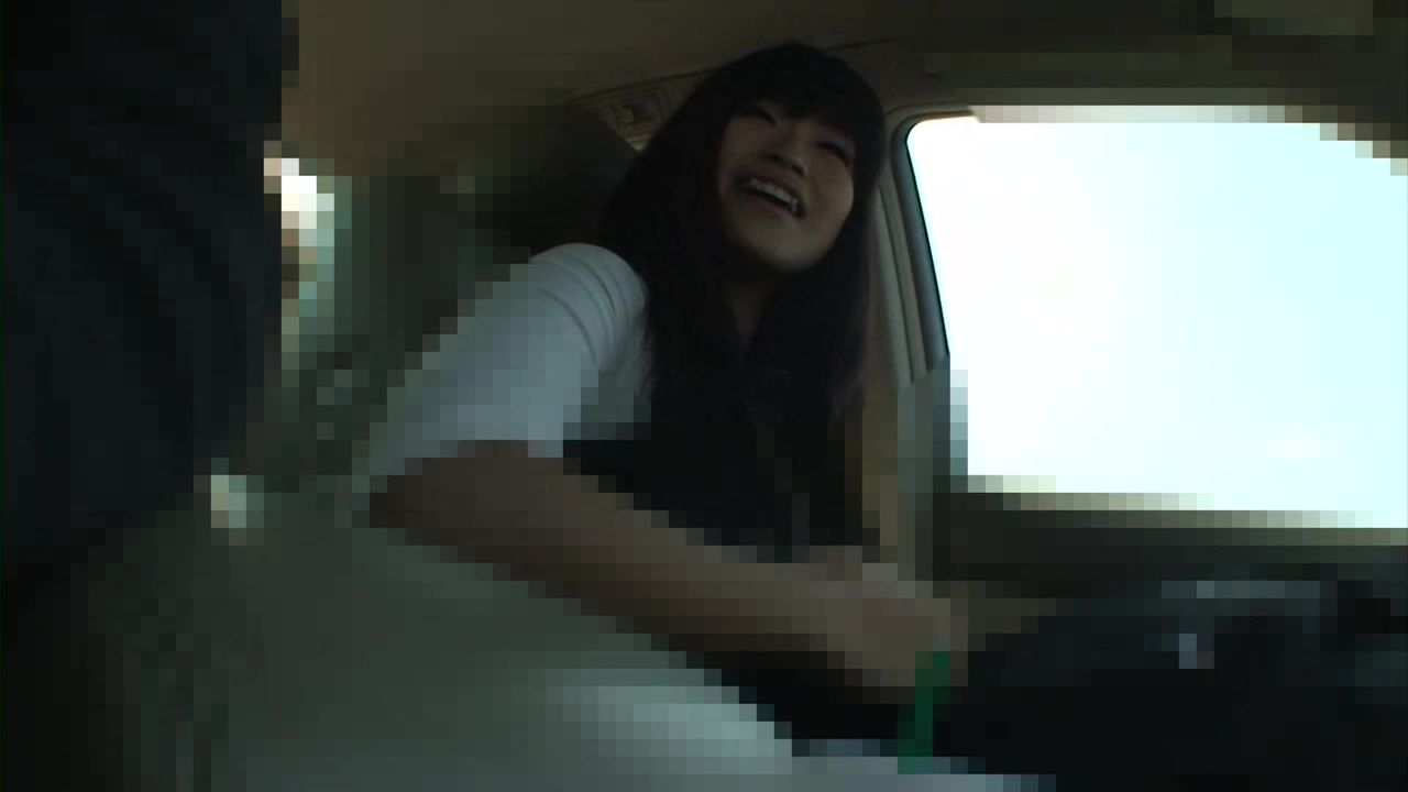 Small tits Japanese teen 18+ picked up on the street - JapanLust