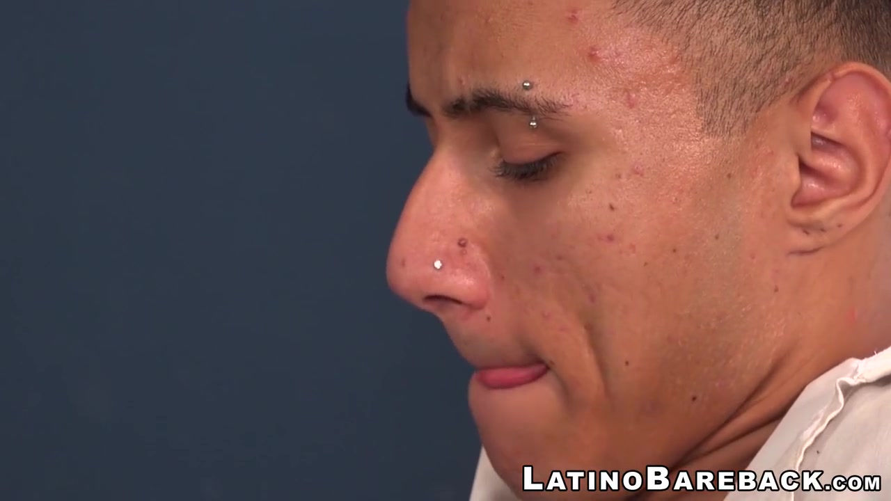 Hung Latino Gael Buries His Cock So Deep Into Julians Tight Ass With Gael Garcia
