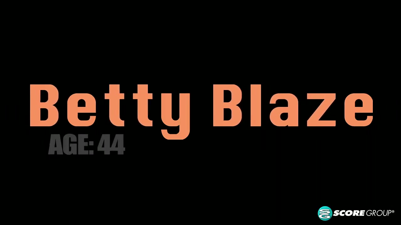 Blaze of anal - 40SomethingMag