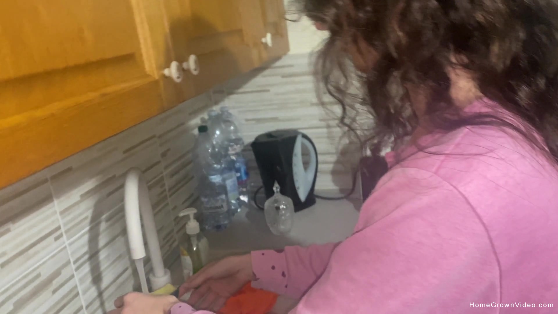 Cock Riding In The Kitchen - Sofia Bresciani & Luca Besciani