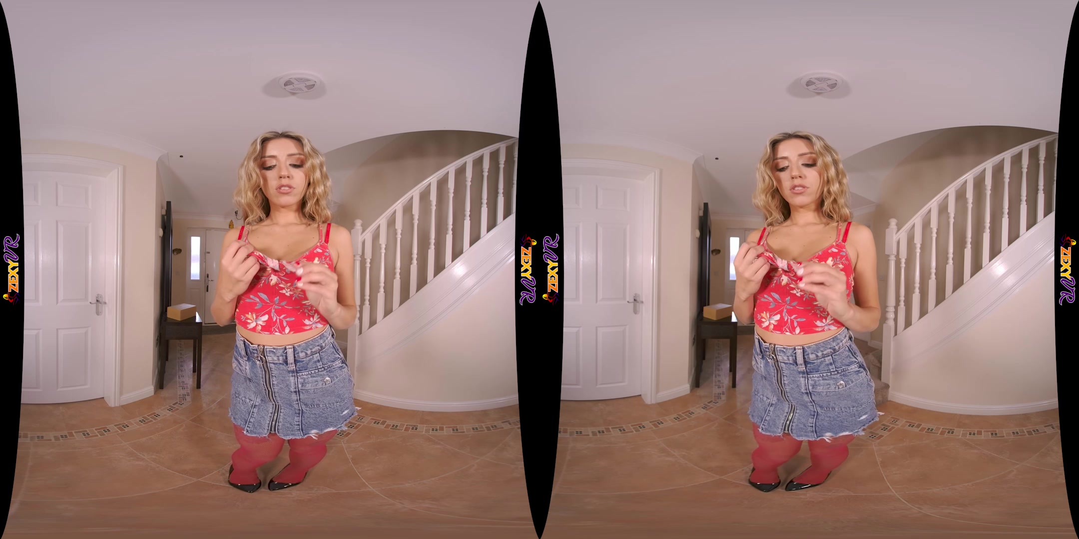 Total Tease featuring Louise K - ZexyVR