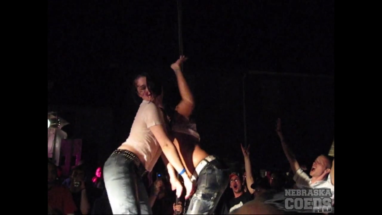 Strawberry Days Iowa Summer Festival With Dirty Wet Tshirt Contest Neverbeforeseen - NebraskaCoeds
