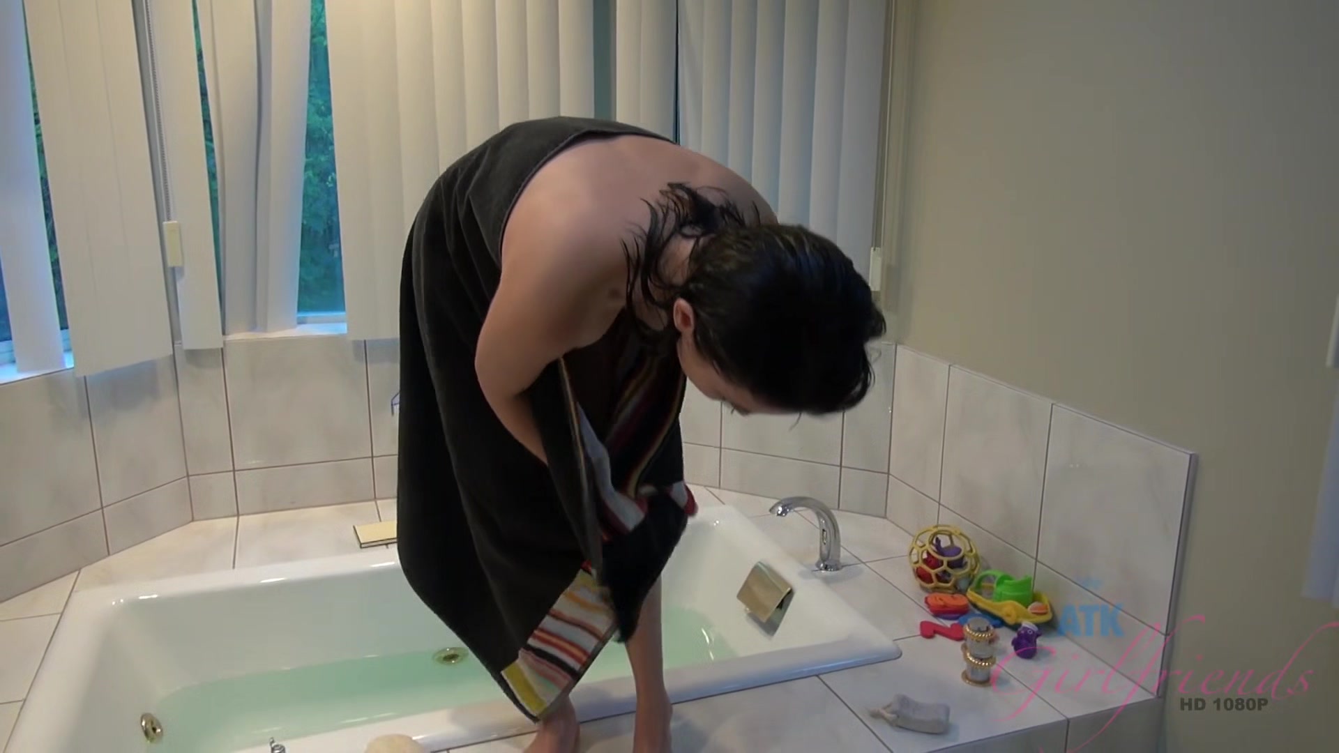 Virtual Date With Daisy Summers Part 2
