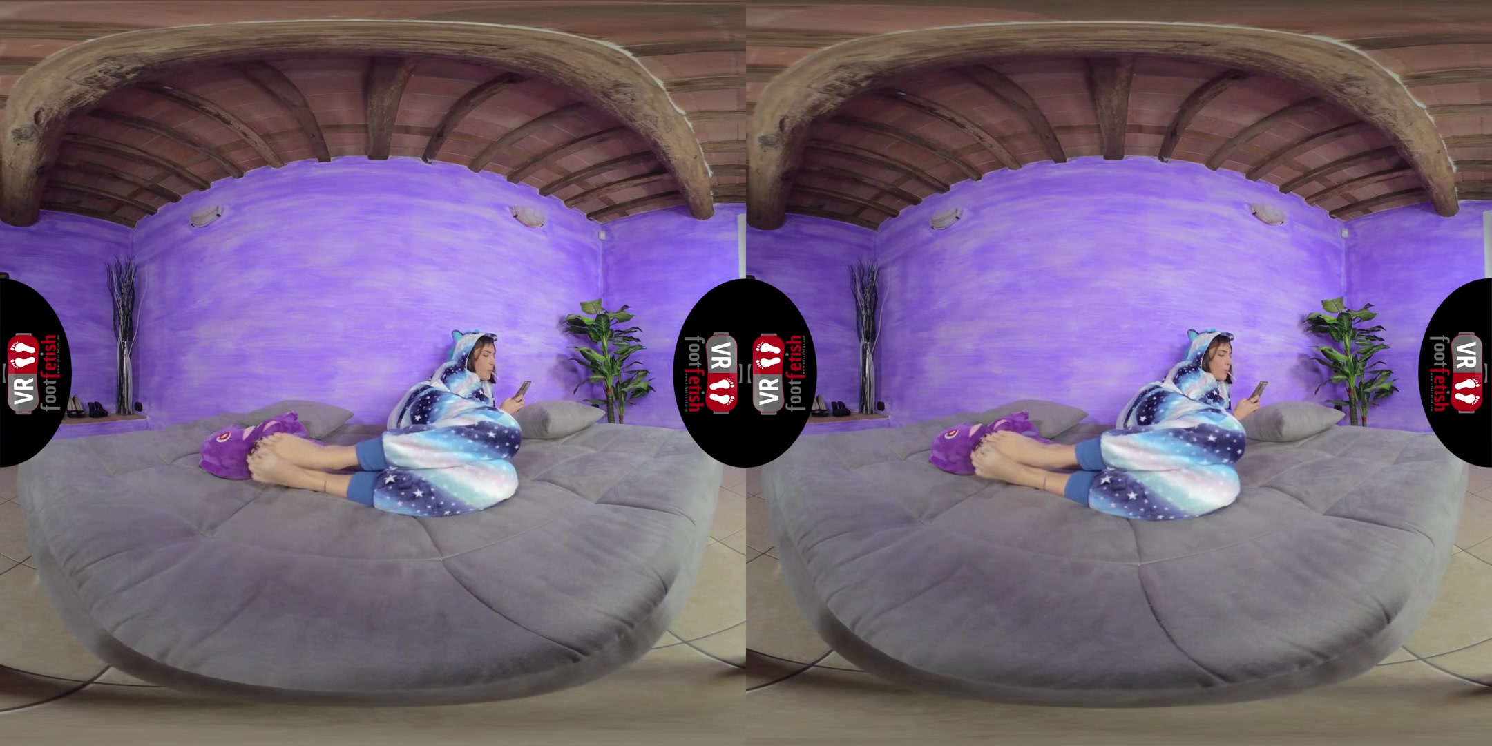 Stunning Aradia In A One-Piece Hooded Pajama And Purple Slippers - Amateur Foot Fetish 3D Porn Solo