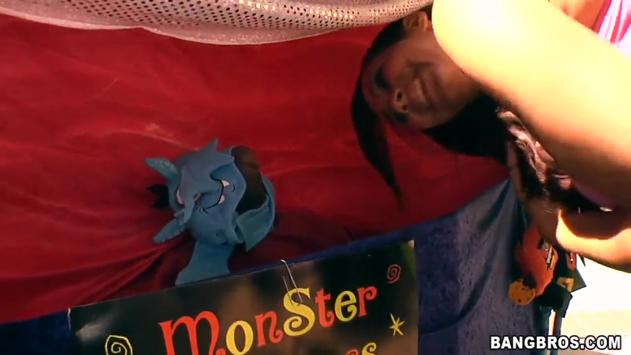 Massive cock puppet show for a sexy exotic babe