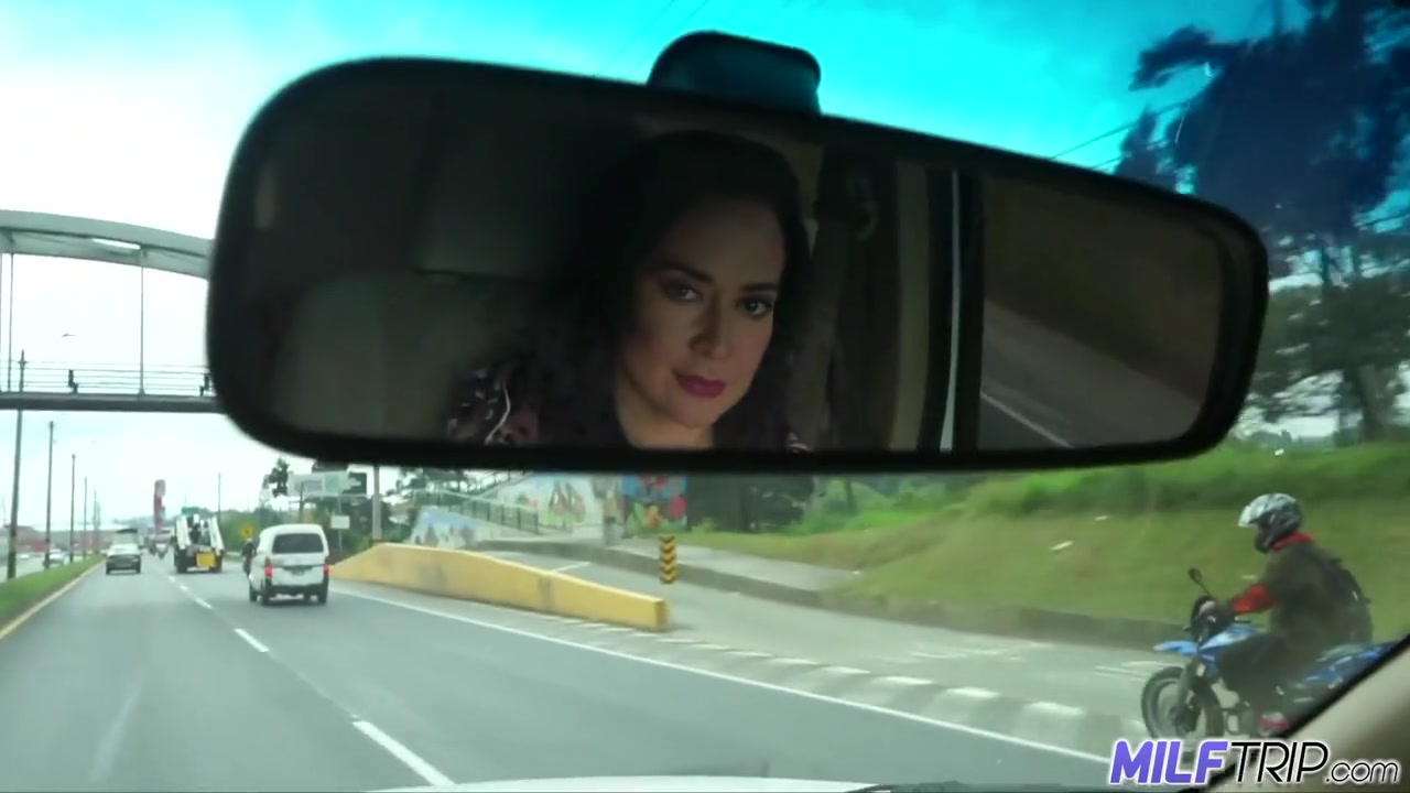Sexy South-American MILF Candela - MilfTrip