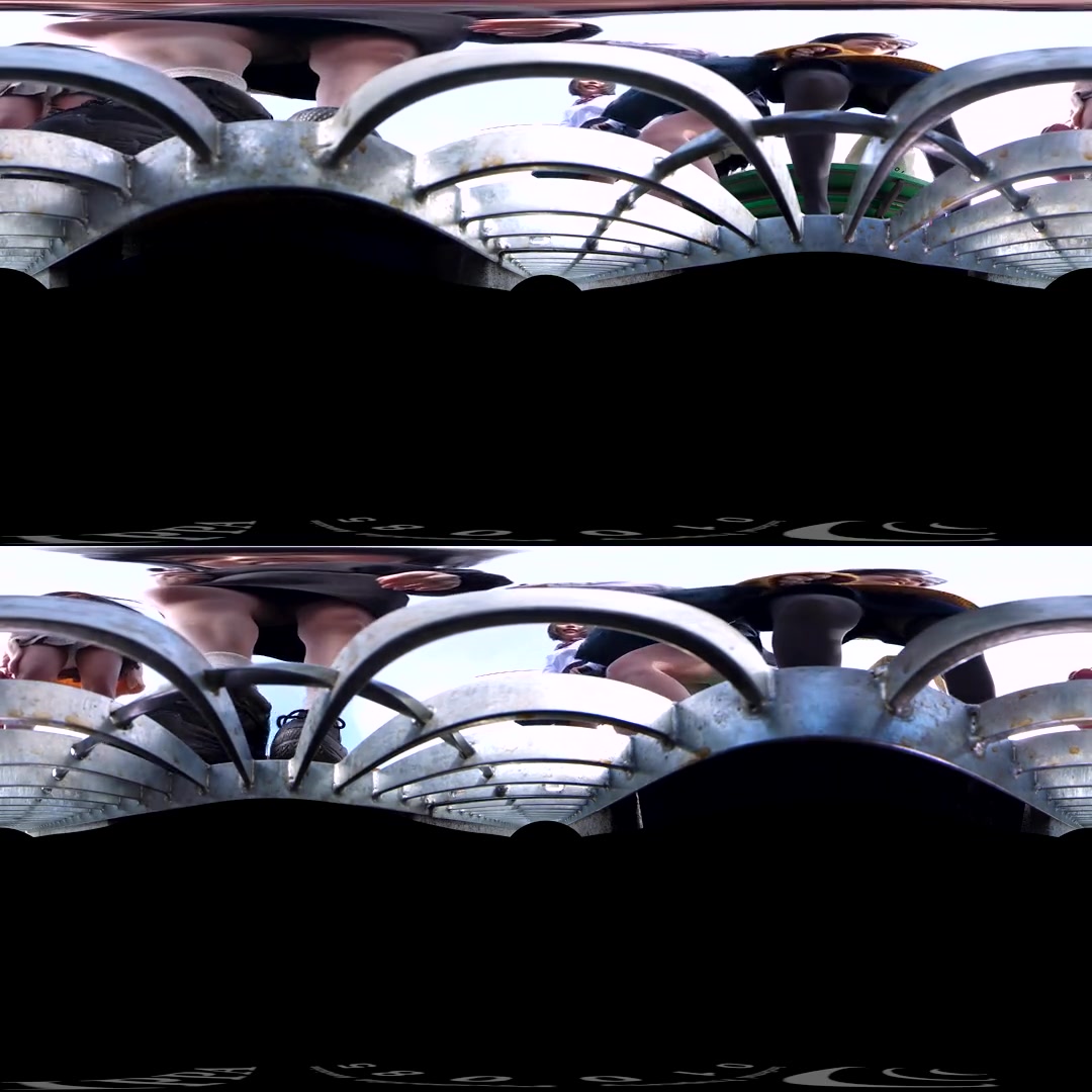 Upskirt Through Gutter VR 2 2 - TMAVR