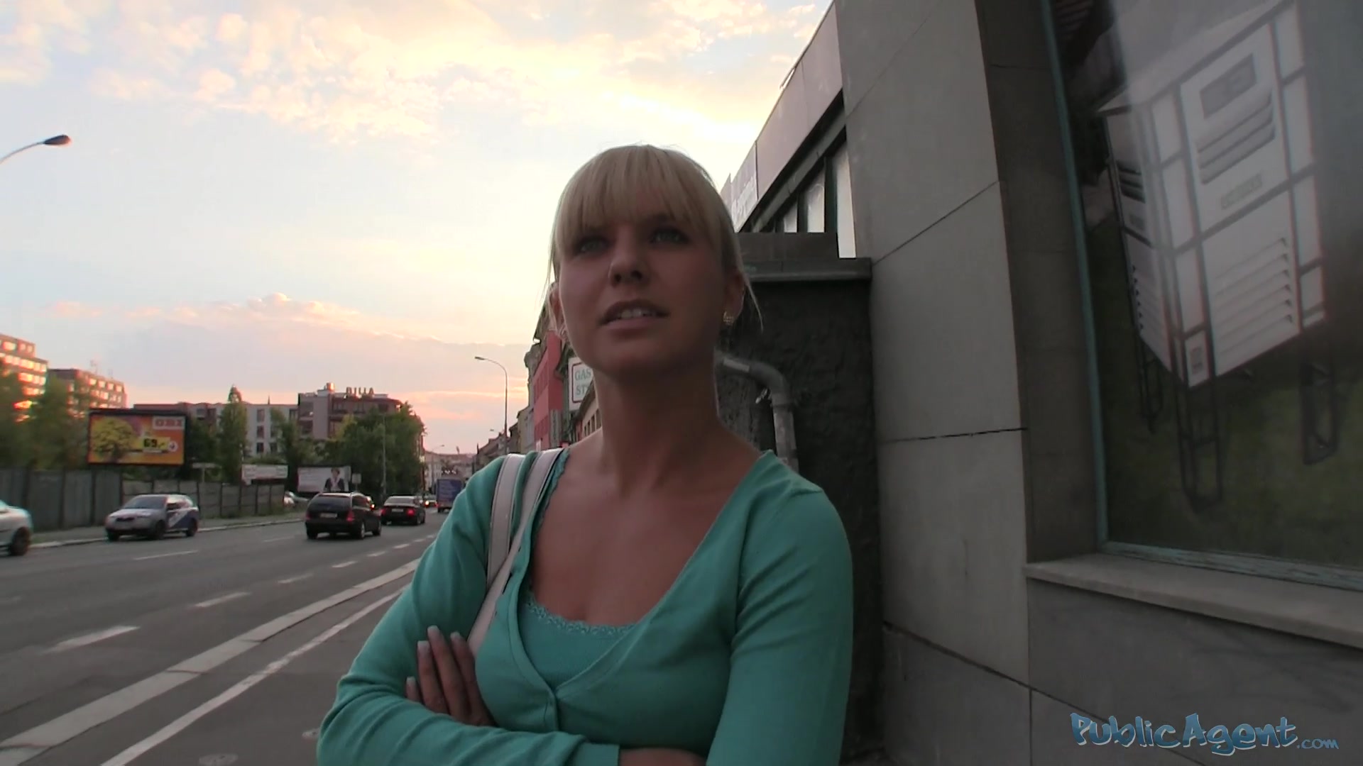 PublicAgent Video. Bella