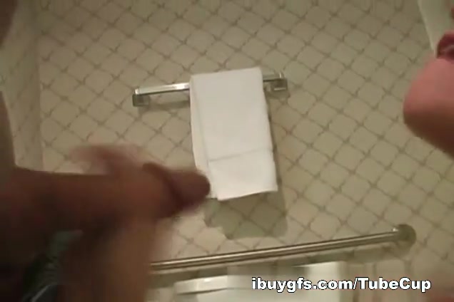 IBuyGFs Video: Nicole Bath Handjob