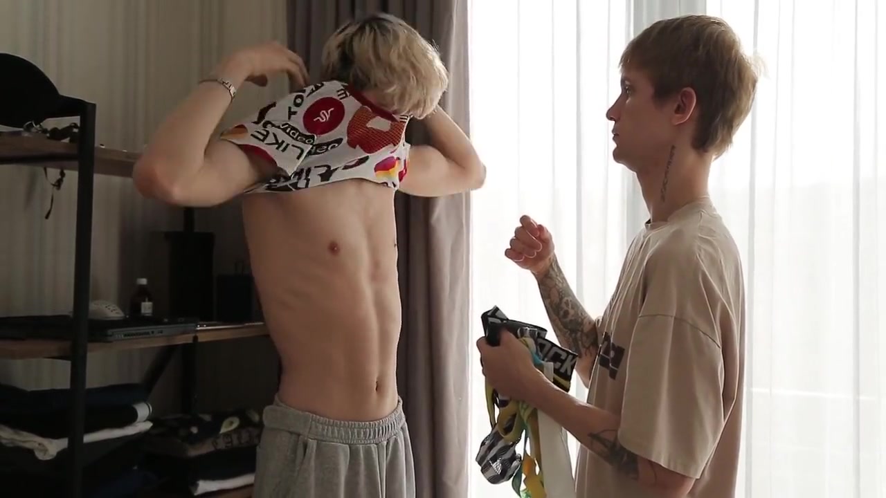 Two Sweet Twinks Seduced A Student 18+ With A Big Dick Into
