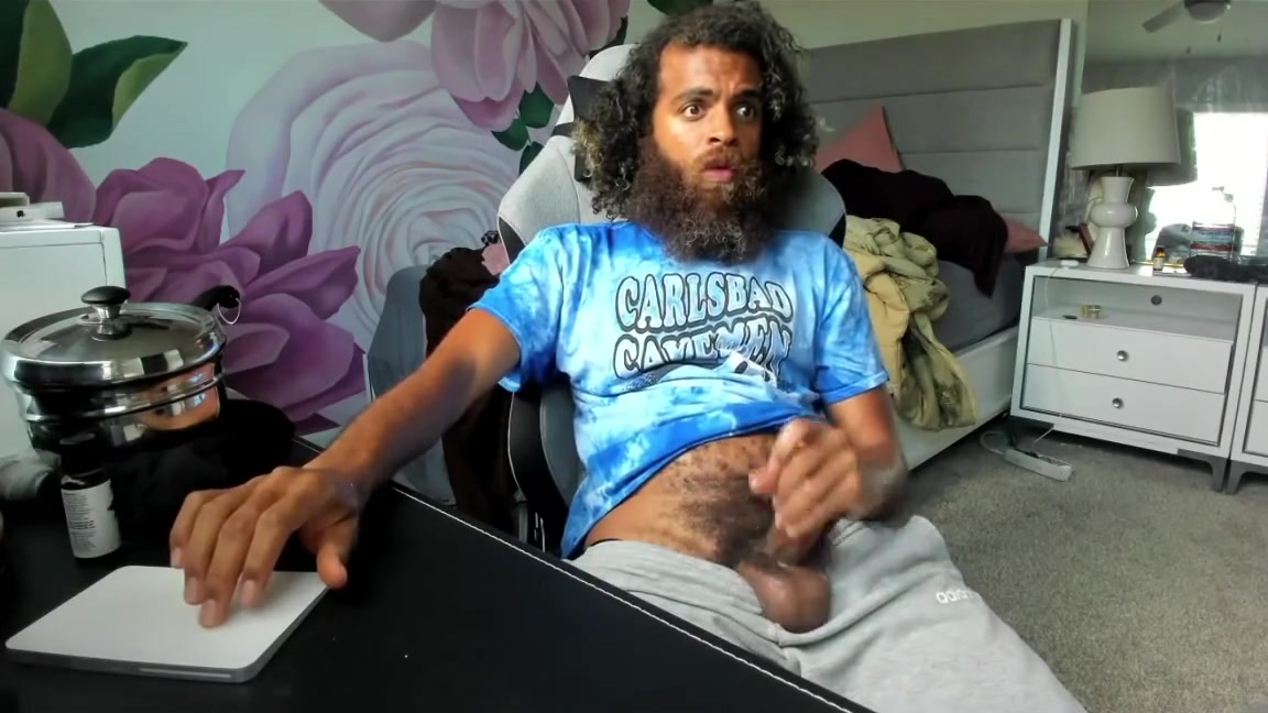 Jerks Thick Hairy Cock - Rock Mercury