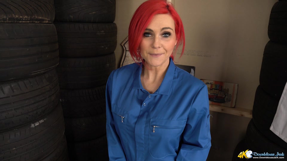 Roxi Keogh in Wank While You Wait - DownblouseJerk