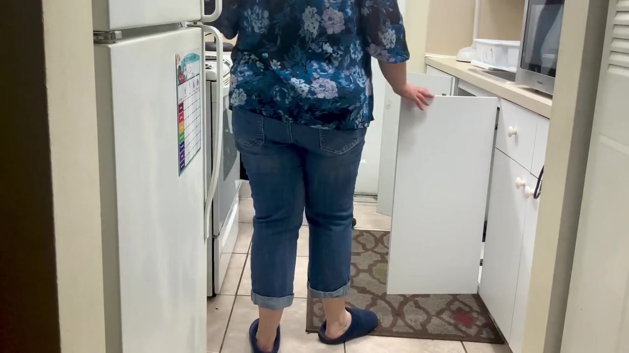 Hot Horny Sexy Big Ass Ssbbw Cheating Wife Fucks Plumber Doggystyle & Missionary As Payment For Work Done point Of View