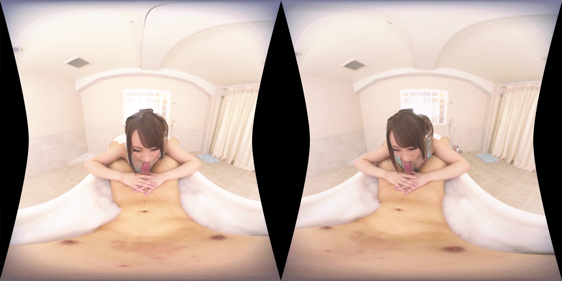 Mashiro Airi in The Most Comfortable Service Must Be Blowjob In Bubble Bath - JVRPorn