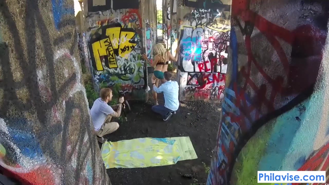PHILAVISE-Action cam public milf fucking with Alyssa Lynn