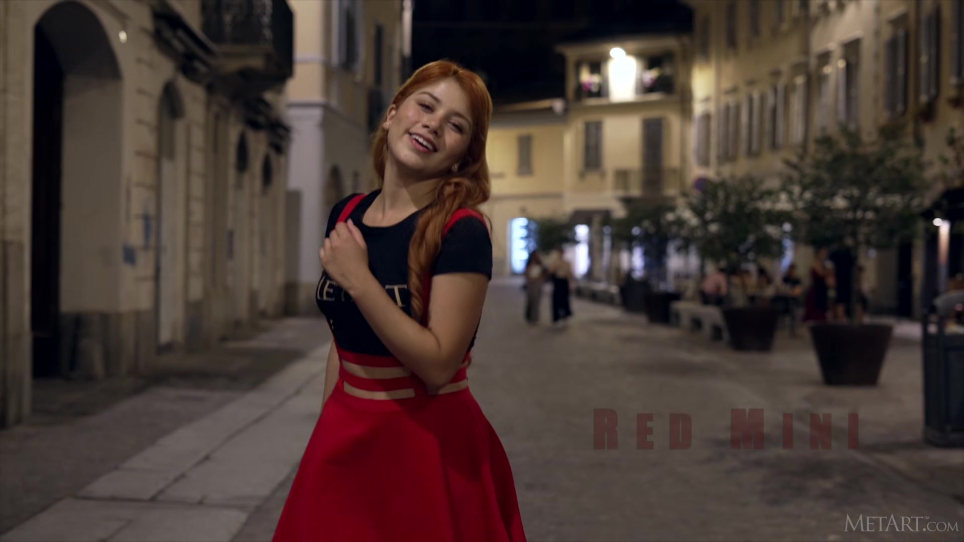 Red Mini - Marina Gold
