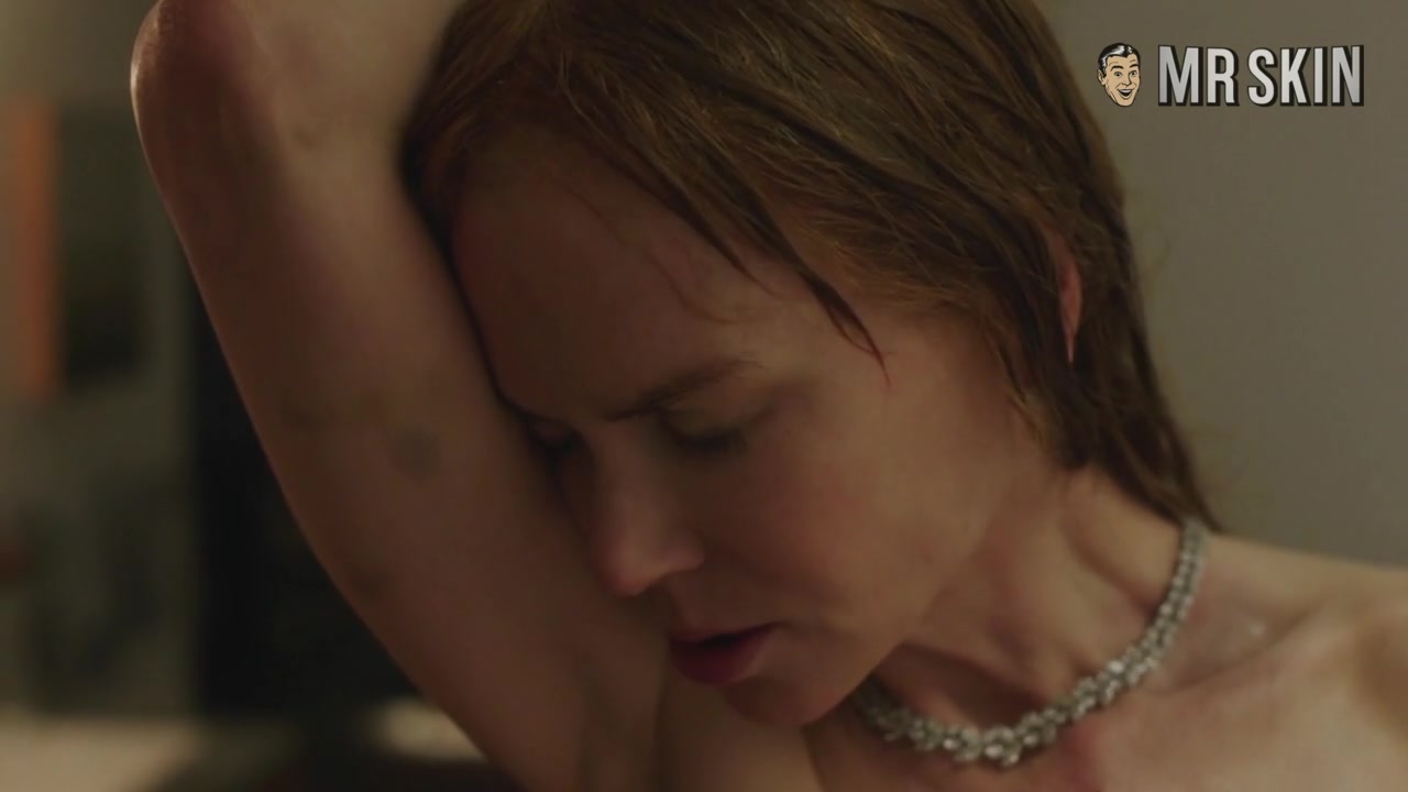 Be a Personal Bopper With Kristen Stewart - Mr.Skin