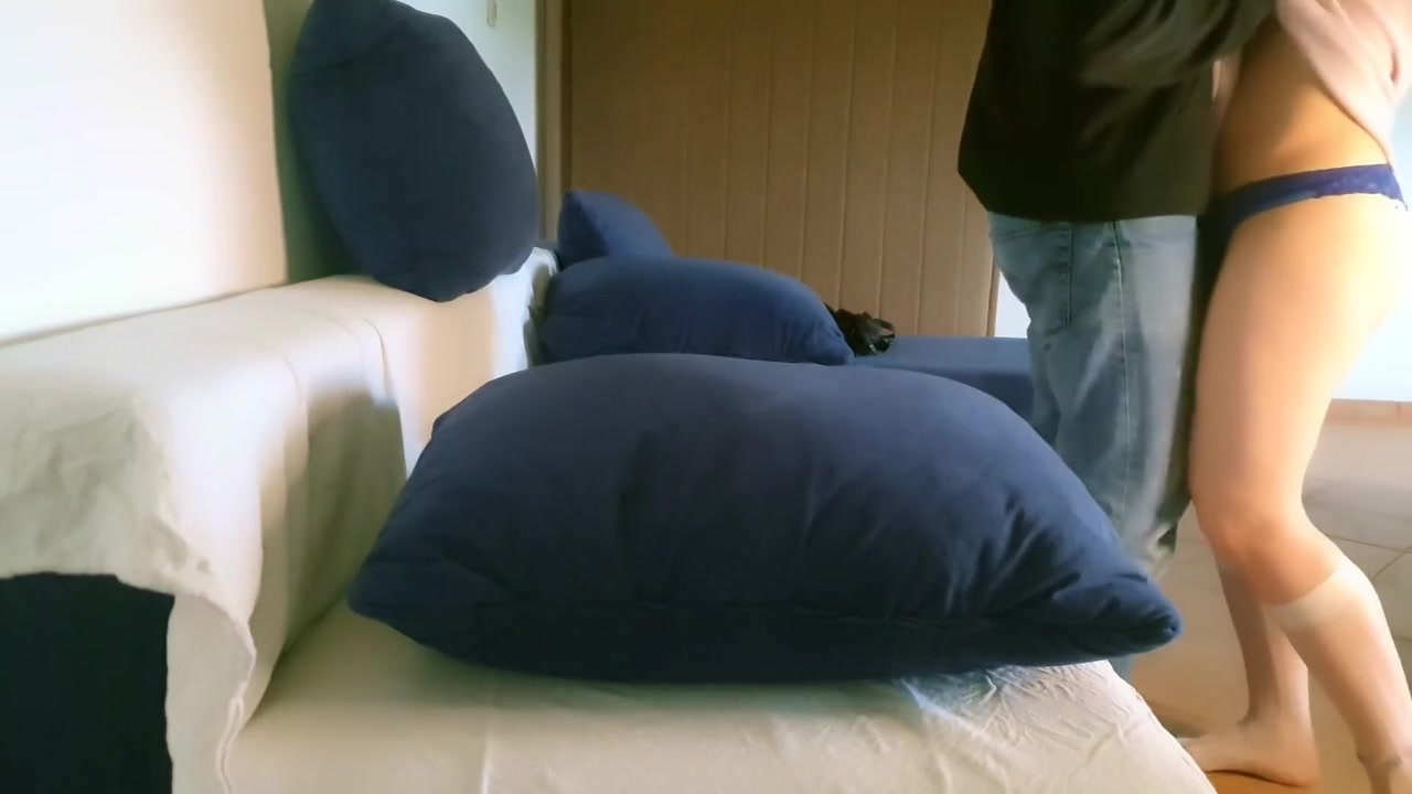 A Couple Of students 18+, An Old Sofa, Wild Sexe