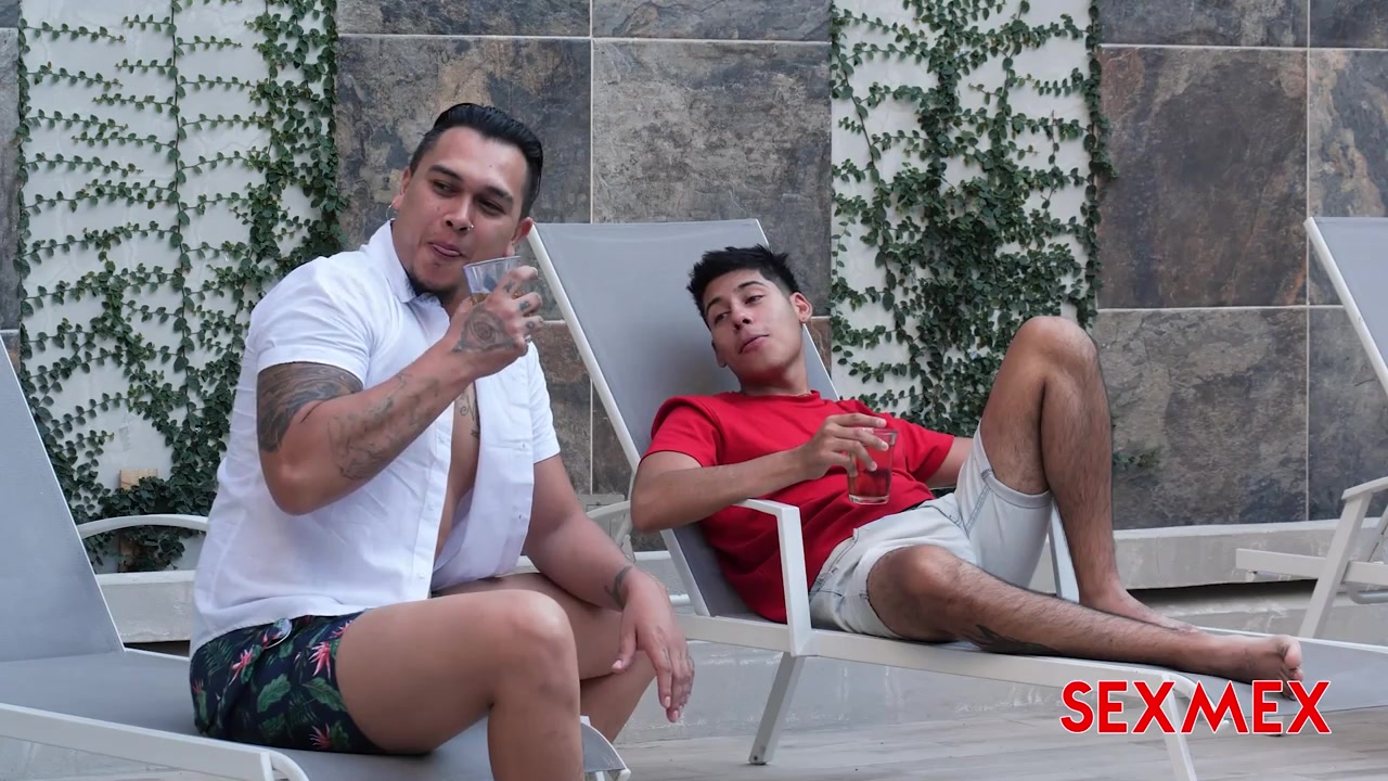 Milf Has A Threesome With Strangers - Loree Love - Loree Sexlove - Sexmex