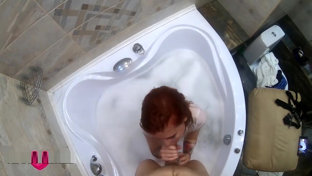 REDHEAD teen 18+ GETS HER T-SHIRT ALL WET AND CAN'T STOP SUCKING