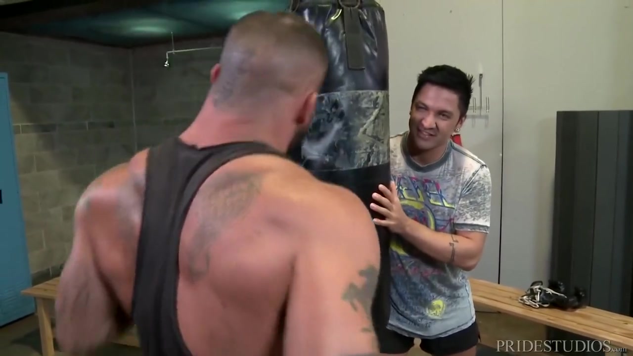 Dominic Pacifico And Sean Duran - A Thirsty Rimming Session