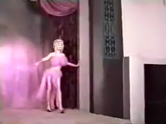 Gay Transvestite karen Dior