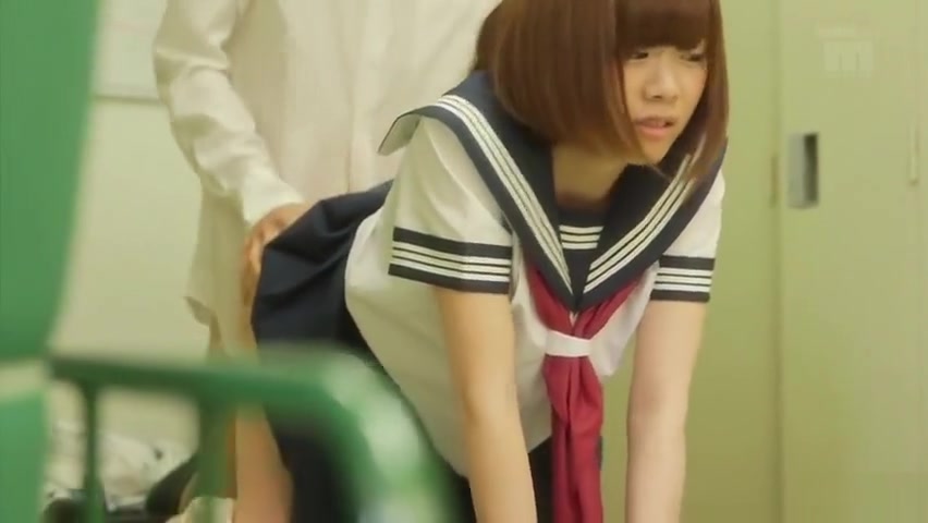 Gorgeous oriental young girl Maria Wakatsuki giving very hot blowjob