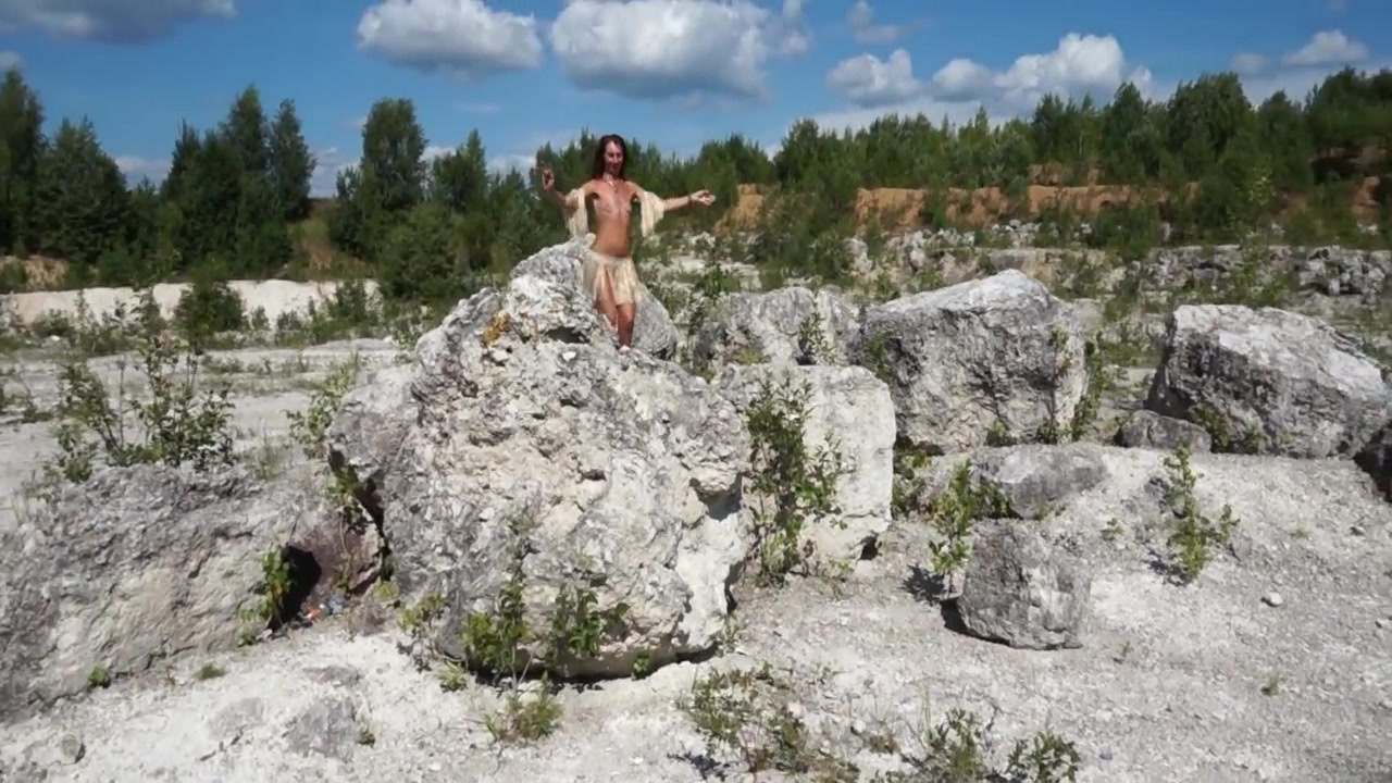 Topless Dance In White Stone Quarry
