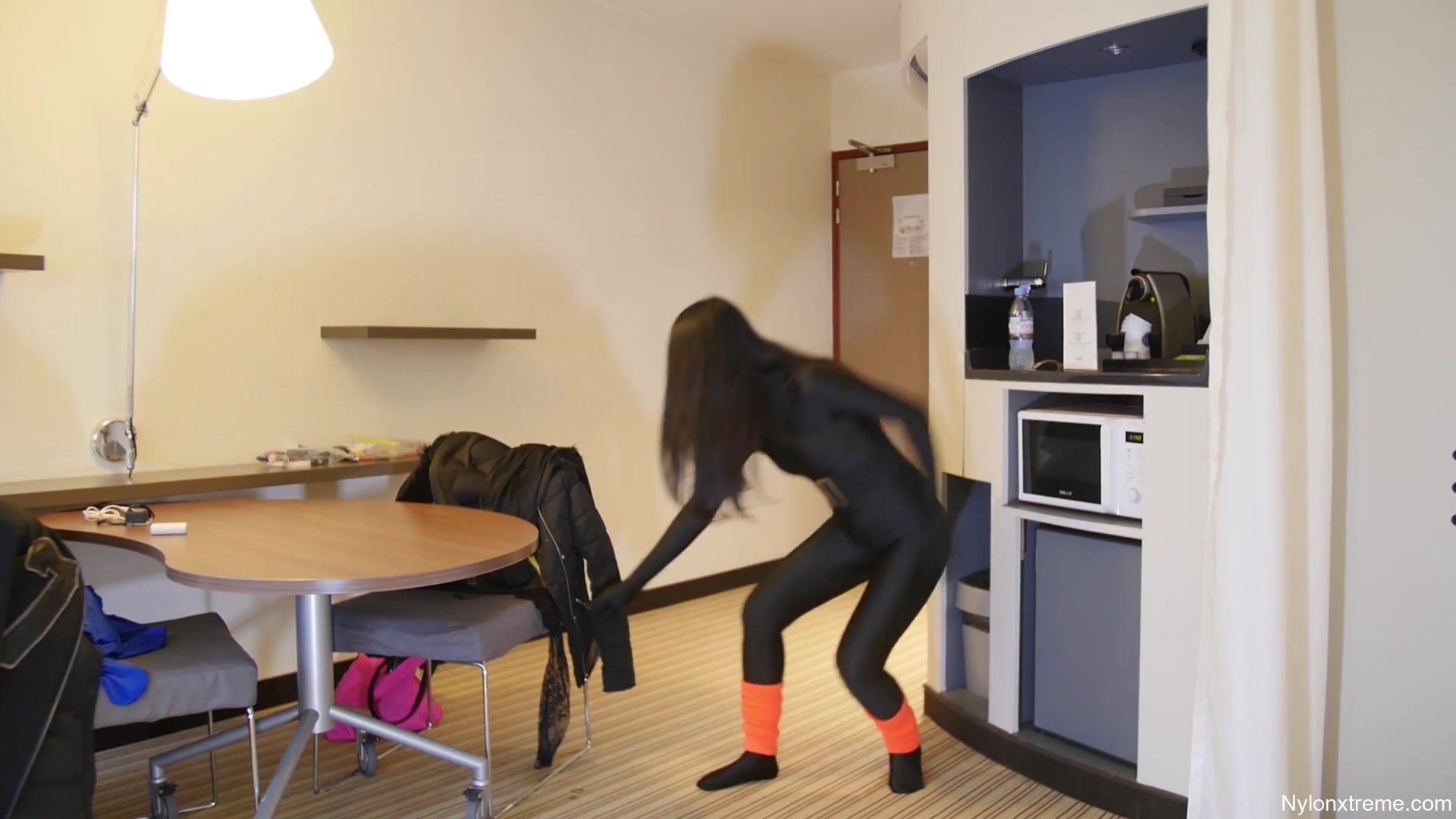 143 Jeruka Delmar Black Zentai Fucked - Sex Movies Featuring Sexy Tights