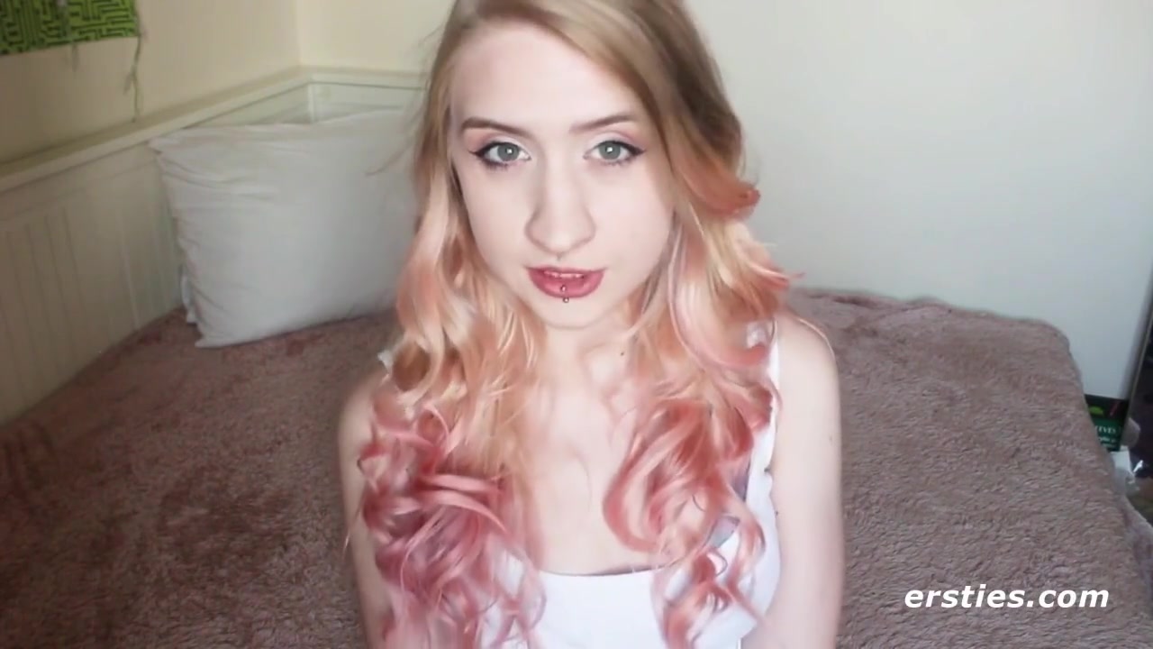 Blonde Babe Plays With A Dildo
