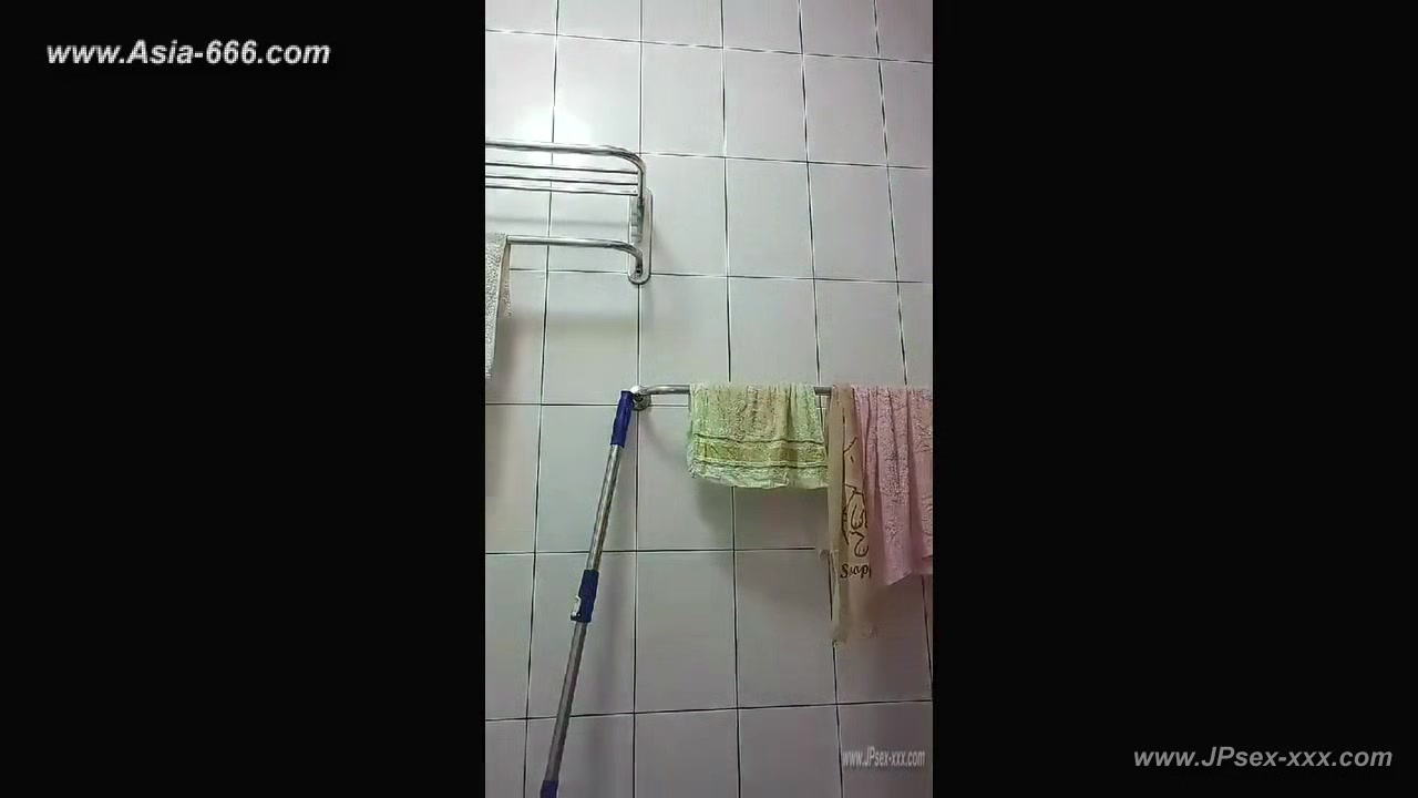 chinese teens 18+ live chat with mobile phone.451