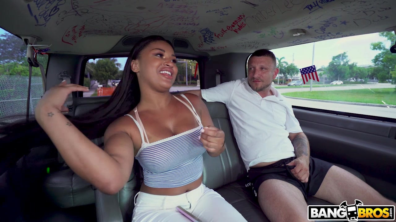 Dating Advice on The Bus - BangBus