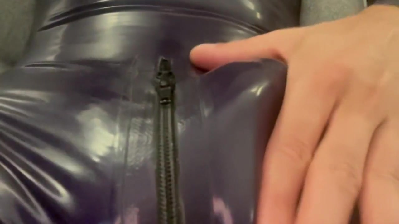 Touchedfetish - Latex Gay In Skin-tight Rubber Catsuit & Mask - Cumshot At The End
