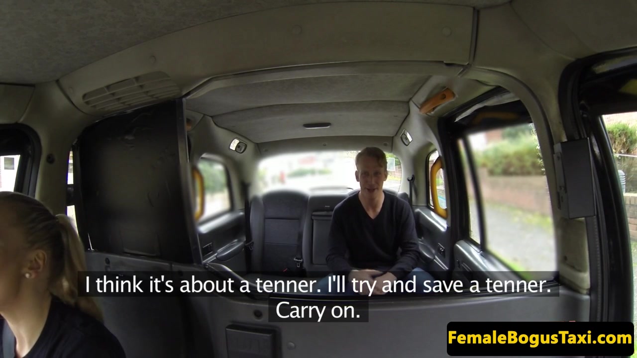 chick brit cabbie sucking her passenger