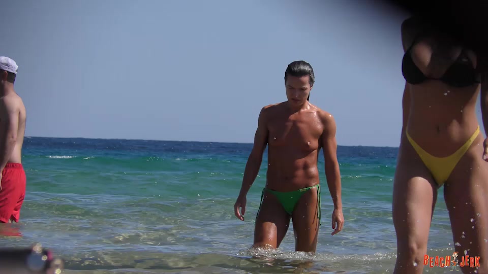 Green thong - BeachJerk
