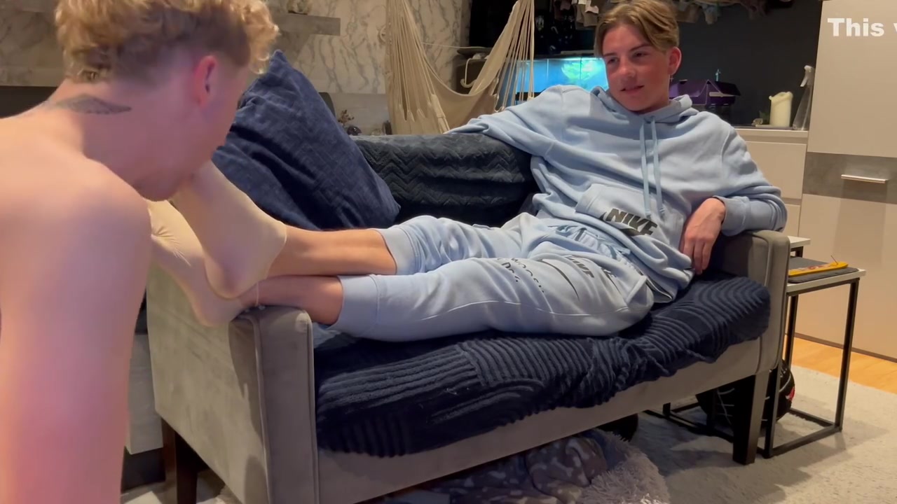 Worshipping Romeos Feet After A Long Day