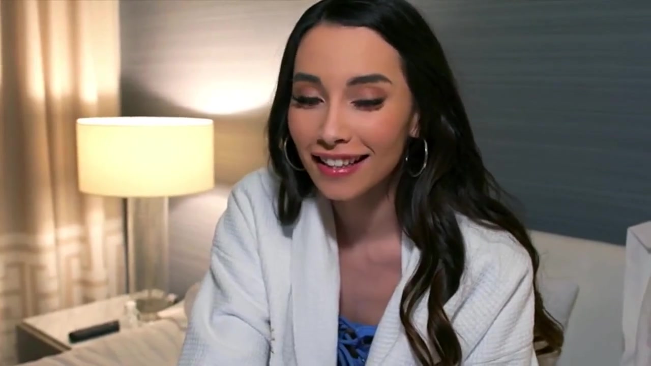 On The Hunt For A Juicy Bbc - Aria Lee And Aria Aria Lee