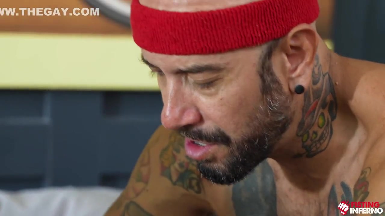 Lube Delivery Leads To Hot Gay Encounter With Max Adonis And Rose Bud