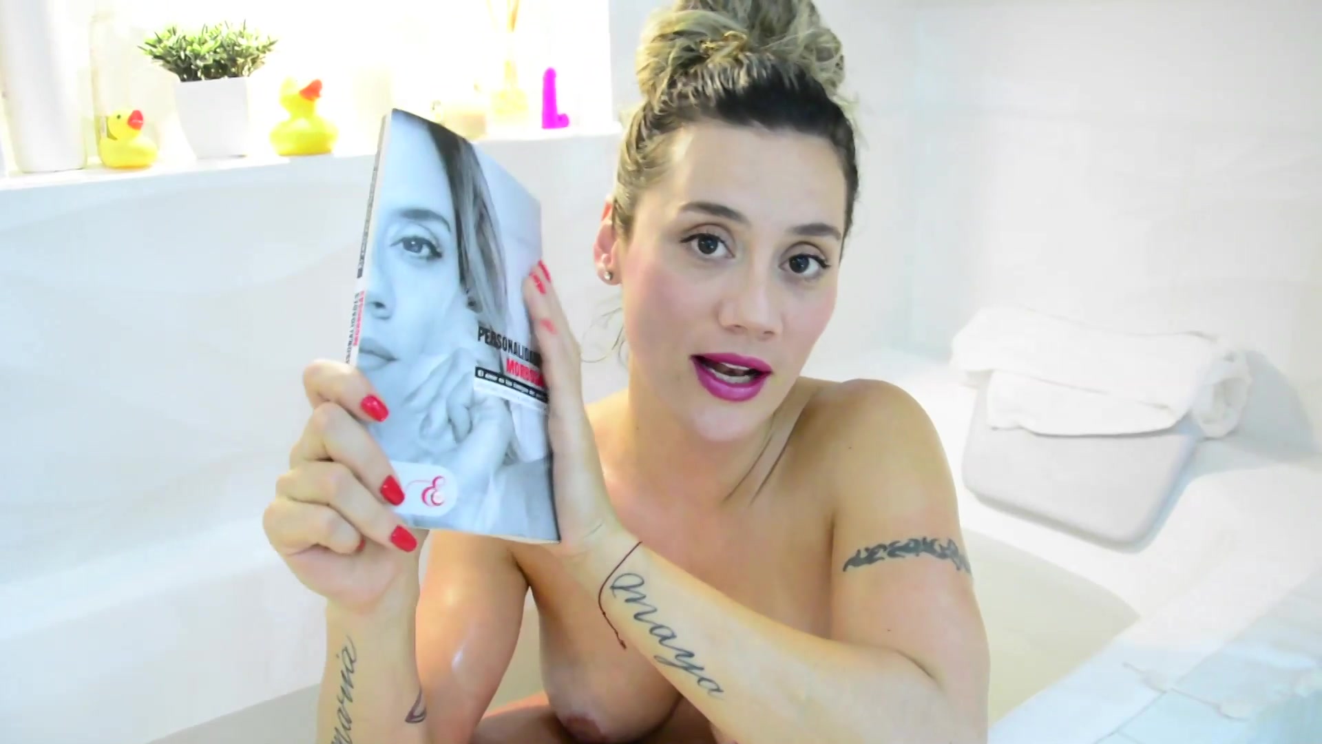 Lectura Un Martes Por La Noche - Sex Movies Featuring Andrea Garcia