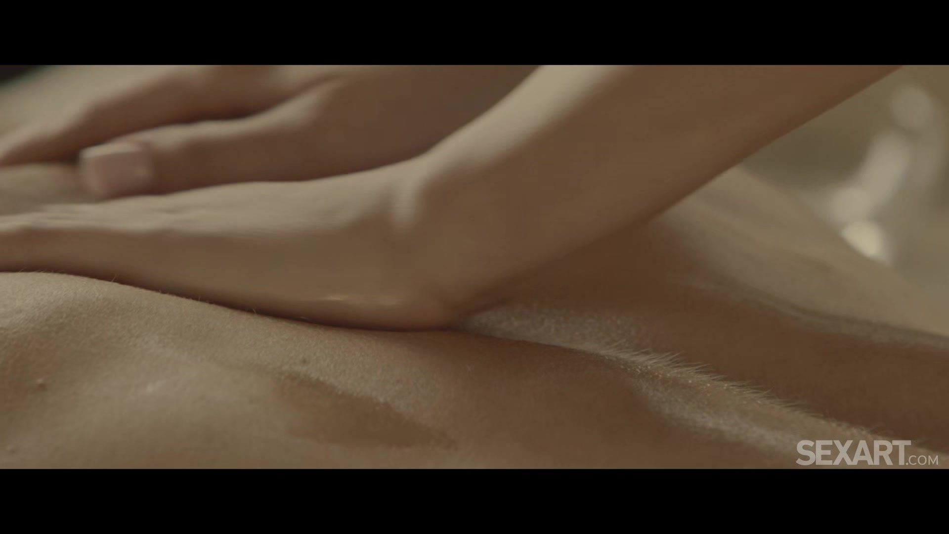 Skin To Skin - Milena Ray & Tommy Gold