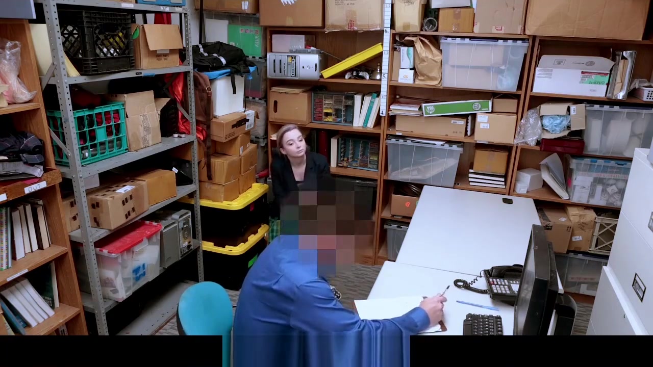 Shoplyfter - teen 18+ With Colorful Hair Gets Caught And Fucked