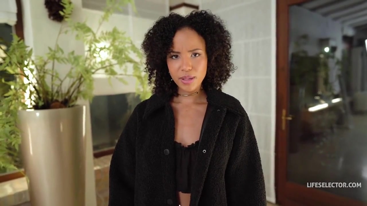 Never Enough 720p Vhq - Romy Indy