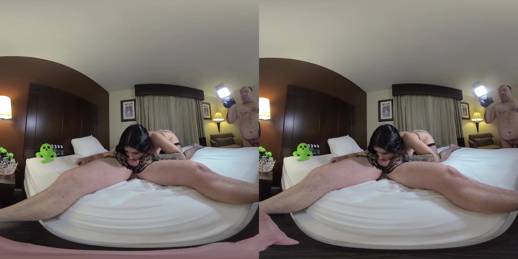 Kaitlyn Katsaros Little GANGBANG with 3 GUYS - FMMM Foursome Hardcore Amateur