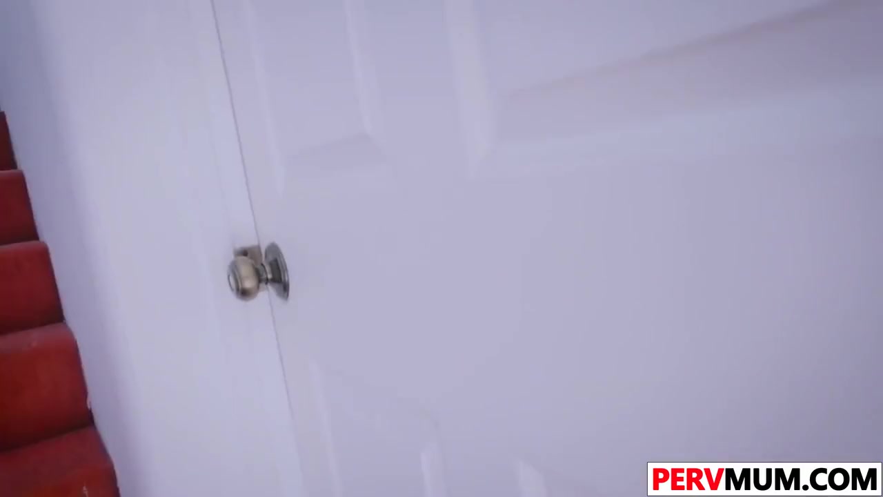 Vanessa Cage In Allured Stepson Slamms Hot