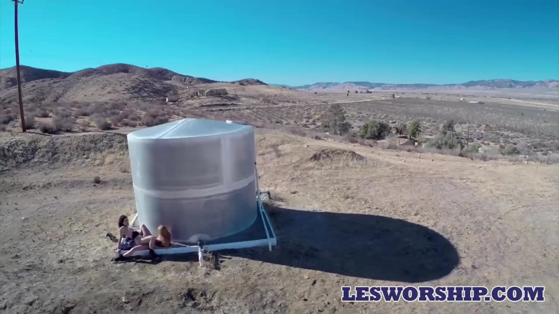 Hot teens 18+ Have Pussy Licking Fun in the Desert