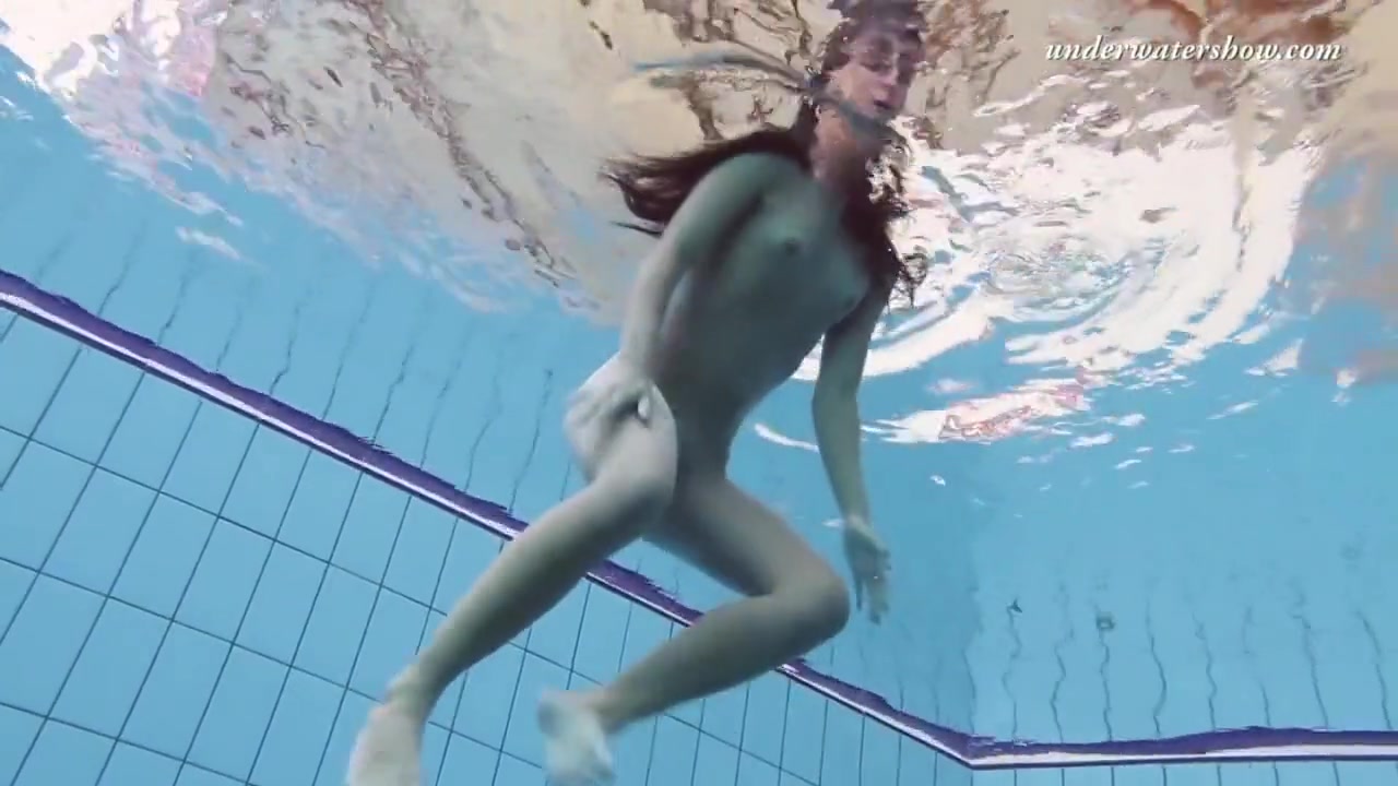 Gypsy Black Haired Babe Swimming Underwater