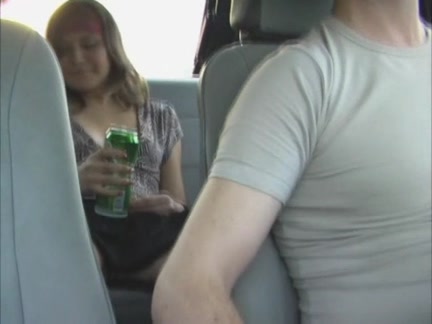 Cutie masturbates in a taxi